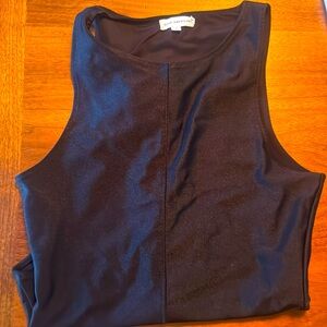 Compression Shine body suit size 2 (M)
Washed but never worn